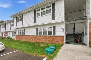 63 63-C Galewood Dr, Old Bridge Township, NJ 07747 - Photo 2