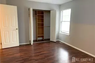 536 Manchester Ct, Piscataway Township, NJ 08854 - Photo 8