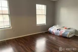 536 Manchester Ct, Piscataway Township, NJ 08854 - Photo 12