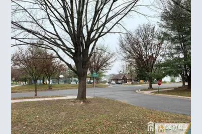 536 Manchester Court, Piscataway Township, NJ 08854 - Photo 20