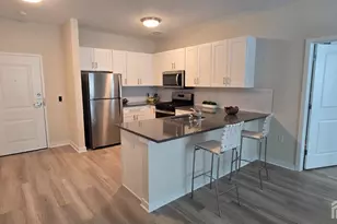211 Henderson Rd, South Brunswick Township, NJ 08852 - Photo 16