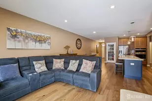 26 Wisteria Ct, Monroe Township, NJ 08831 - Photo 8