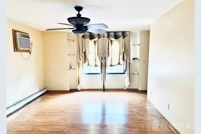 13 Essesx Street, Carteret, NJ 07008 - Photo 6
