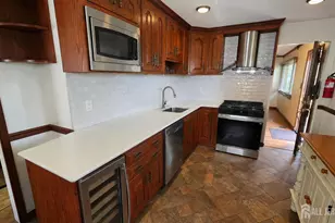 50 Patton Dr, Sayreville, NJ 08872 - Photo 8