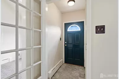 326 Melrose Avenue, Middlesex, NJ 08846 - Photo 4