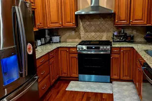 9 April Dr, South Brunswick Township, NJ 08810 - Photo 20