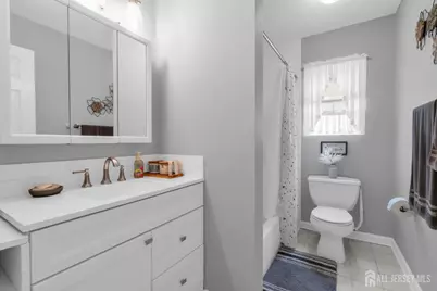 266 Thomas Street, Woodbridge Township, NJ 07095 - Photo 50