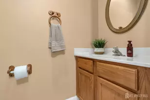 266 Thomas St, Woodbridge Township, NJ 07095 - Photo 30
