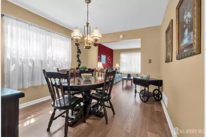 266 Thomas Street, Woodbridge Township, NJ 07095 - Photo 18