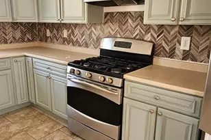 655 4th St, Newark, NJ 07104 - Photo 10