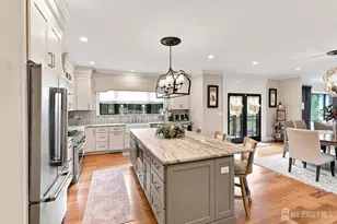 35 Hoffman Rd, Monroe Township, NJ 08831 - Photo 12