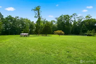 35 Hoffman Rd, Monroe Township, NJ 08831 - Photo 30