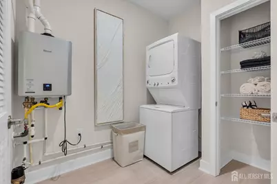 29307 Radford Court, Monroe Township, NJ 08831 - Photo 6