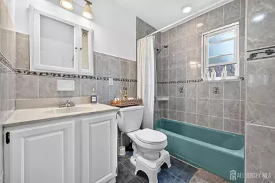 46 Gramercy Gardens #B, Middlesex, NJ 08846 - Photo 14