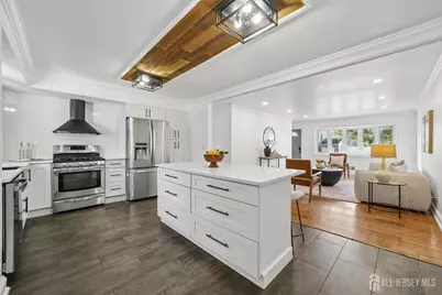 125 Cedar Street, Colonia, NJ 07067 - Photo 10