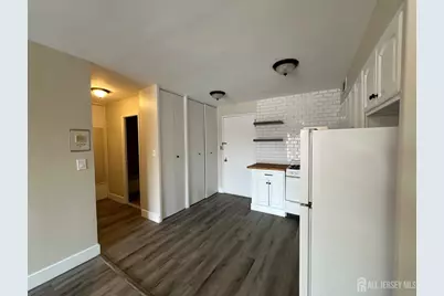 123 S Adelaide Avenue #2L, Highland Park, NJ 08904 - Photo 2