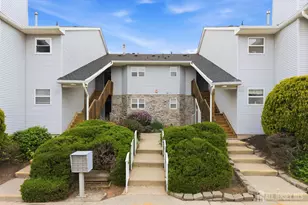 194 Bexley Ln, Piscataway Township, NJ 08854 - Photo 1