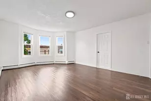 198 New Brunswick Ave, Perth Amboy, NJ 08861 - Photo 6