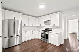 198 New Brunswick Ave, Perth Amboy, NJ 08861 - Photo 2