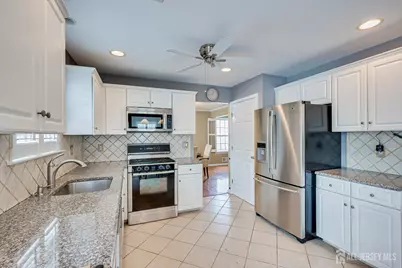 26 Brittany Way, South Brunswick Township, NJ 08824 - Photo 20
