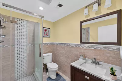 56 Woodbury Road, Edison, NJ 08820 - Photo 12