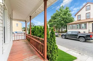 372 Prospect St, South Amboy, NJ 08879 - Photo 6