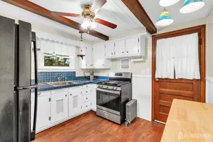 372 Prospect St, South Amboy, NJ 08879 - Photo 18