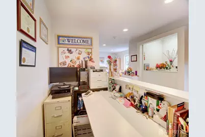 592 State Route 18 Highway, East Brunswick Township, NJ 08816 - Photo 14