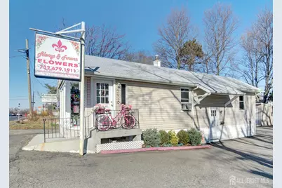 592 State Route 18 Highway, East Brunswick Township, NJ 08816 - Photo 4