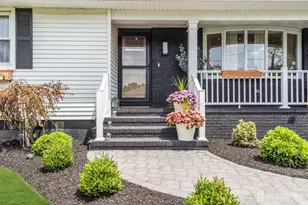 1381 Osage Rd, North Brunswick Township, NJ 08902 - Photo 4