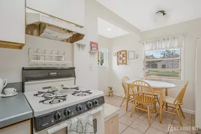 2 Orchid Place, Middlesex, NJ 08846 - Photo 12