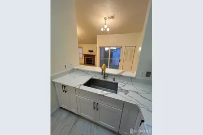 736 Edpas Road, New Brunswick, NJ 08901 - Photo 4