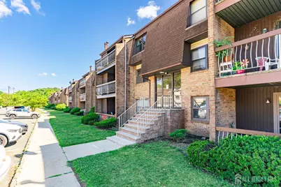 1719 Raspberry Court, Edison, NJ 08817 - Photo 4