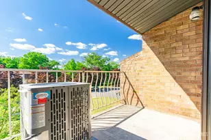 1719 Raspberry Ct, Edison, NJ 08817 - Photo 8