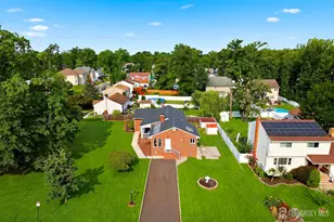 189 Kensington Ave, Colonia, NJ 07067 - Photo 2