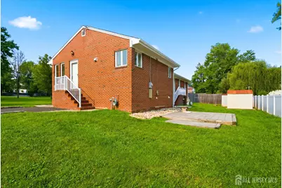 189 Kensington Avenue, Colonia, NJ 07067 - Photo 38