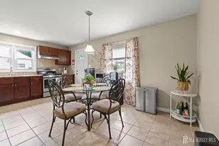 408 Richard Way, North Plainfield, NJ 07962 - Photo 8