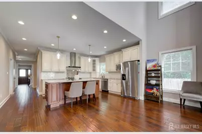 302 Central Avenue, Edison, NJ 08817 - Photo 8