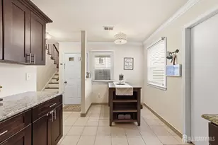 8 Cooper Ct, Freehold, NJ 07728 - Photo 12