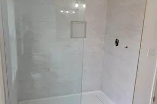 208 E James Pl E, Iselin, NJ 07095 - Photo 14