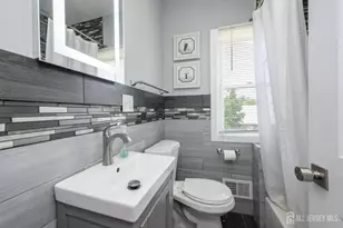708 E Grand Ave E, Rahway, NJ 07065 - Photo 24