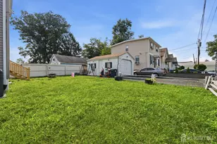 1738 W 3rd Street W, Piscataway Township, NJ 08854 - Photo 20