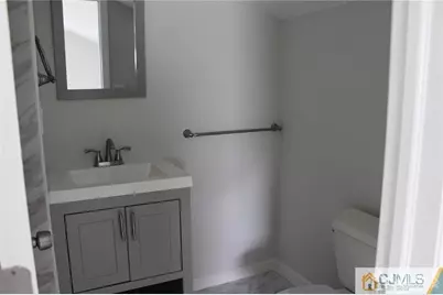 65 Washington Avenue, Iselin, NJ 08830 - Photo 6