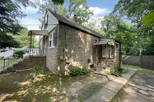 268 Sloan Ave, Trenton, NJ 08619 - Photo 10