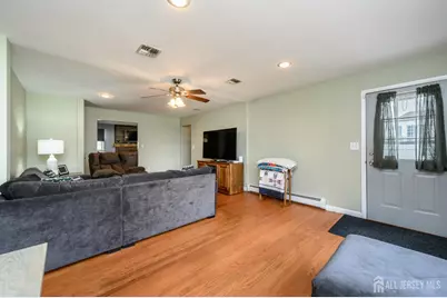 776 Harrell Avenue, Woodbridge Township, NJ 07095 - Photo 10