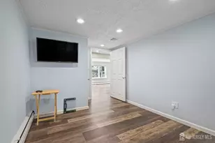 49 Frederick Pl, Sayreville, NJ 08859 - Photo 12