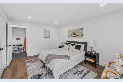 9011 Tamarron Drive, Plainsboro Township, NJ 08536 - Photo 14