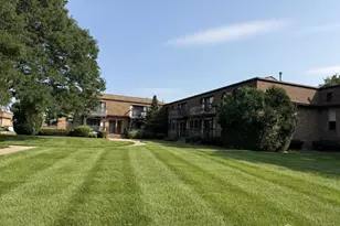 1105 N Oaks Blvd, North Brunswick Township, NJ 08902 - Photo 24