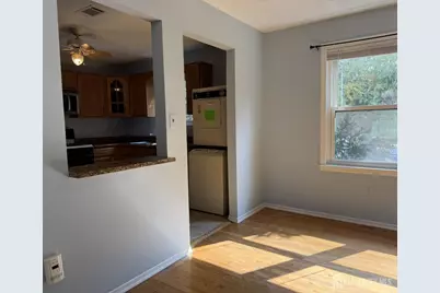 1105 N Oaks Boulevard, North Brunswick Township, NJ 08902 - Photo 10