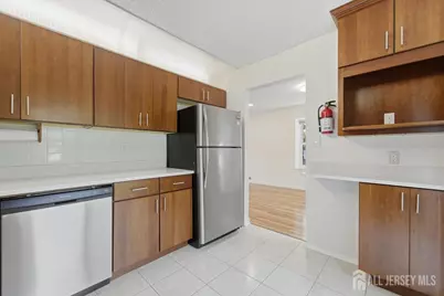 543 Manchester Court, Piscataway Township, NJ 08854 - Photo 14
